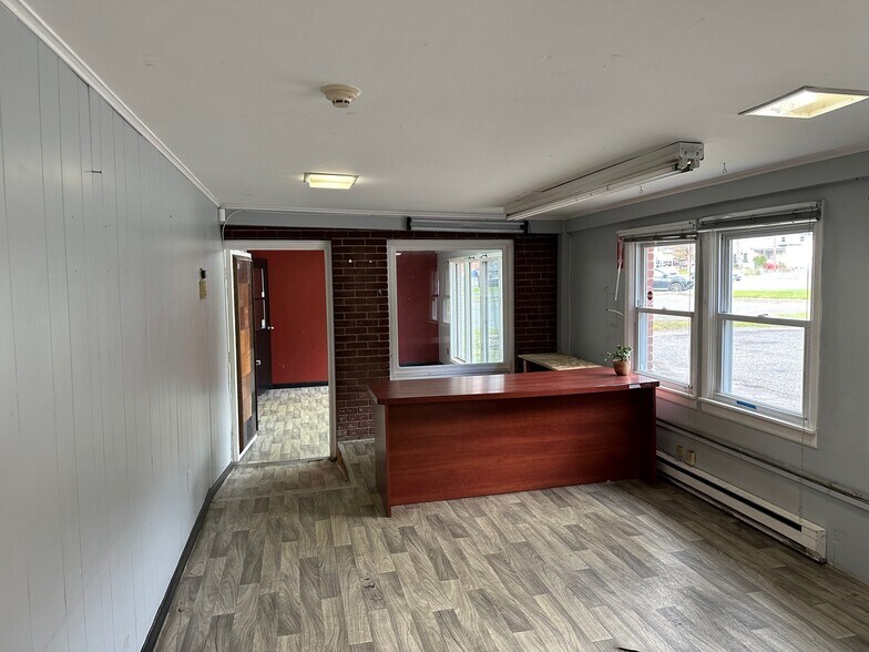 More Photos Of 36 Lake Avenue Ext, Danbury Manufacturing For Sale