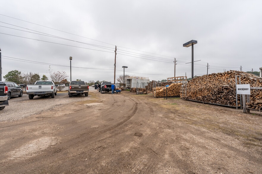 More Photos Of 17727 FM 2920 Rd, Tomball Auto Dealership For Sale