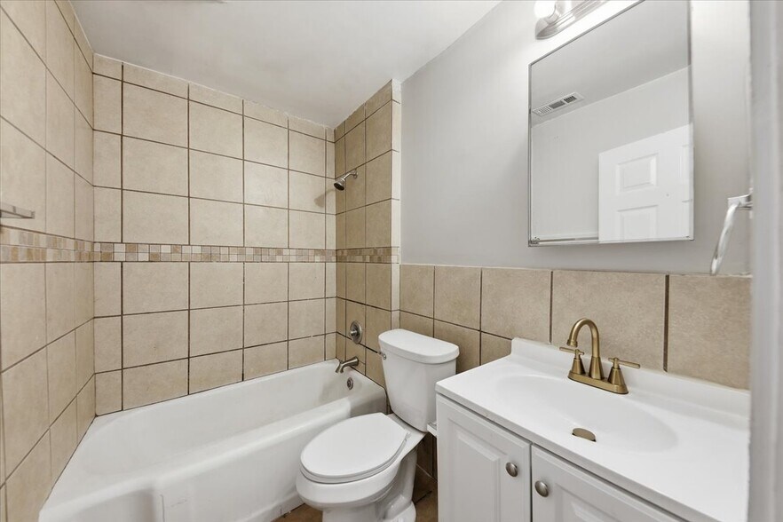 More Photos Of , Rome Multifamily For Sale