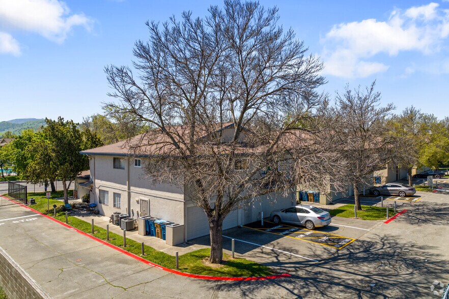 More Photos Of 1202 Sycamore Dr, Antioch Apartments For Sale