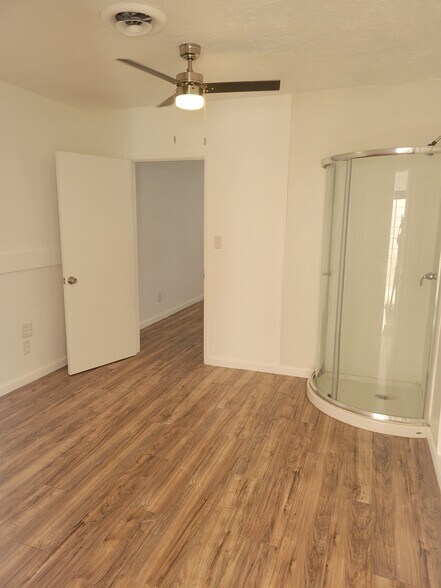 More Photos Of 801 E Florida Ave, Hemet Office For Lease