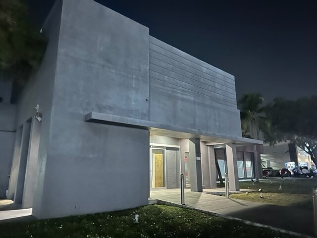 More Photos Of 5401 N Federal Hwy, Fort Lauderdale Freestanding For Sale