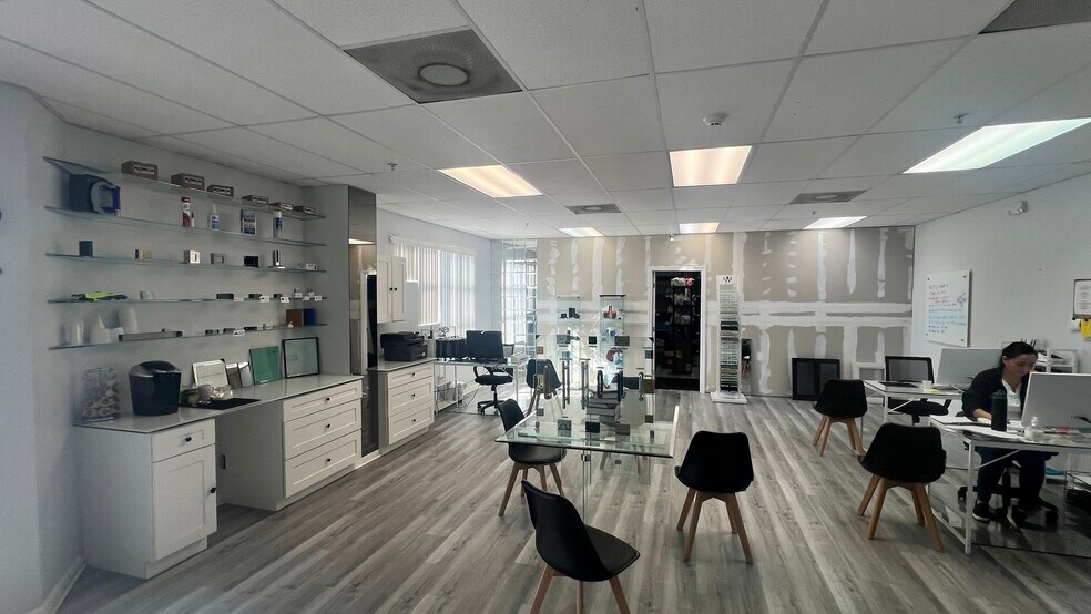 More Photos Of 6225 E 21st St, Bradenton Industrial For Sale