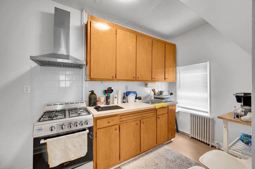 More Photos Of 402 2nd Ave, Long Branch Apartments For Sale
