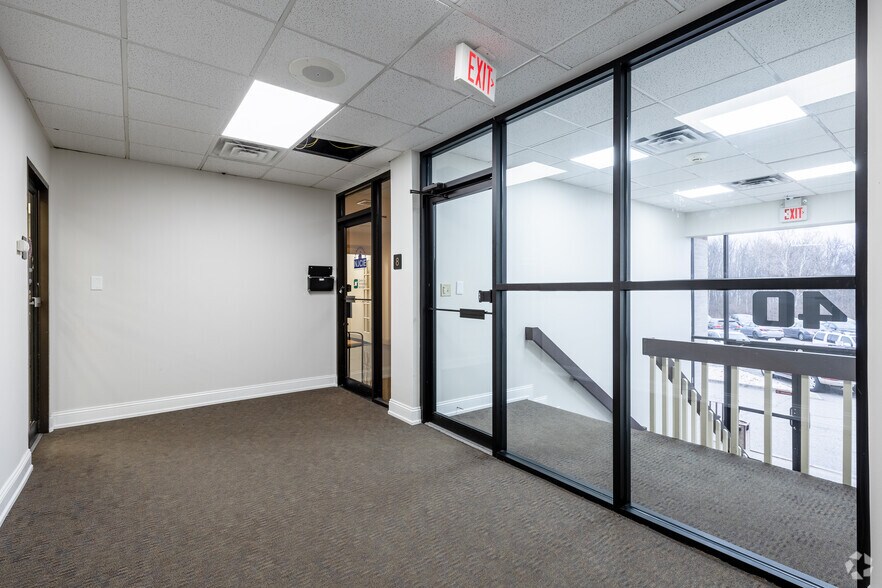 More Photos Of 40 Galesi Dr, Wayne Office For Lease