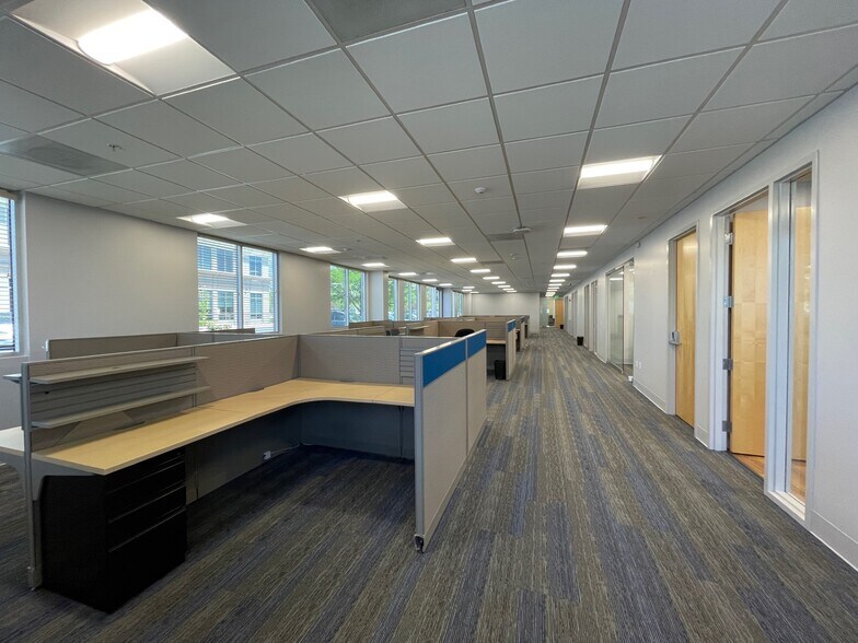 More Photos Of 2174 W Grove Pky, Pleasant Grove Office For Lease