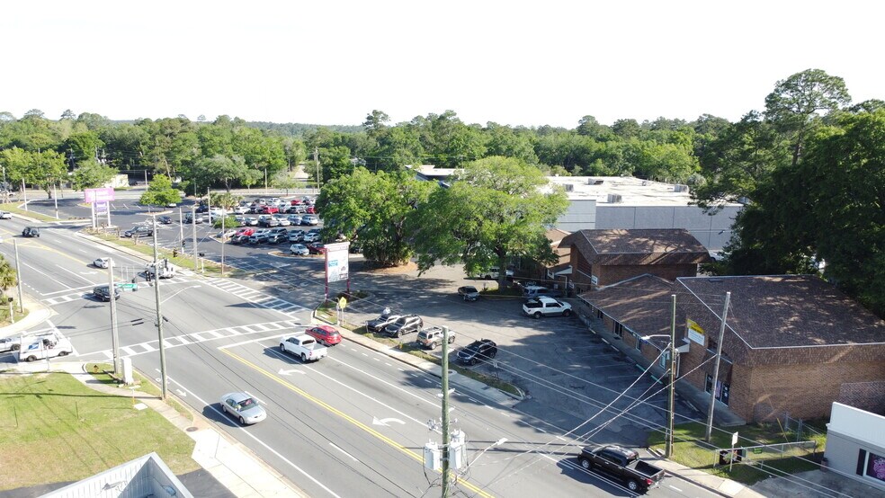More Photos Of 1903-1915 N Monroe St, Tallahassee General Retail For Lease