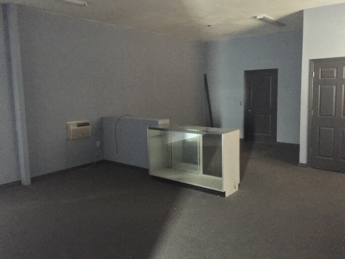 More Photos Of 6541 N Orange Blossom Trl, Orlando Warehouse For Lease