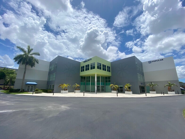 More Photos Of 7900 NW 154th St, Miami Lakes Office For Lease
