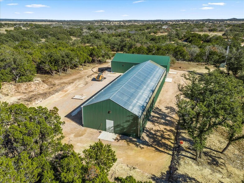 More Photos Of 272 Rocky Road, Johnson City Specialty For Sale