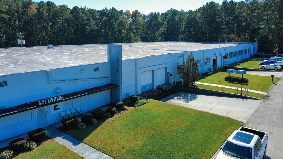 Primary Photo Of 315 Industrial Rd, Summerville Warehouse For Lease