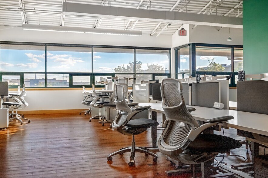 More Photos Of 601-603 N Lamar Blvd, Austin General Retail For Lease