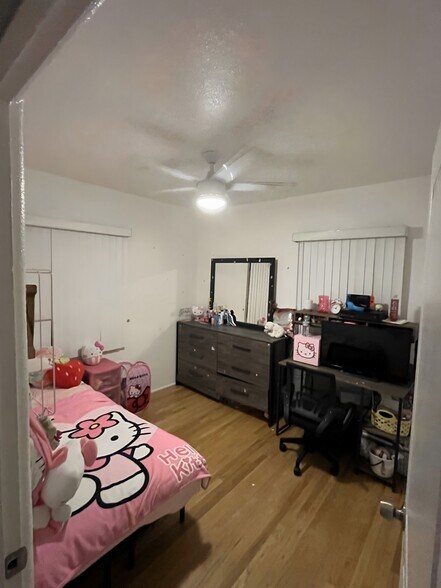 More Photos Of 5738 Meade Ave, San Diego Apartments For Sale