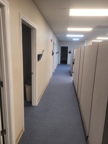 More Photos Of 2810 St Isabel St, Tampa Medical For Lease