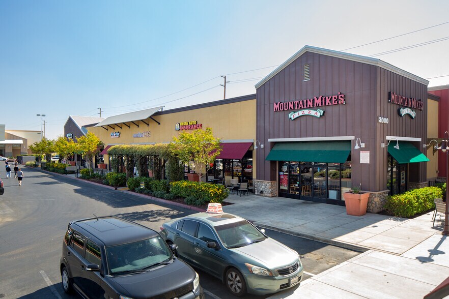 More Photos Of 3000 N Dinuba Blvd, Visalia Unknown For Lease