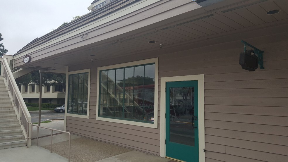 More Photos Of 1425 S Victoria Ave, Ventura General Retail For Lease