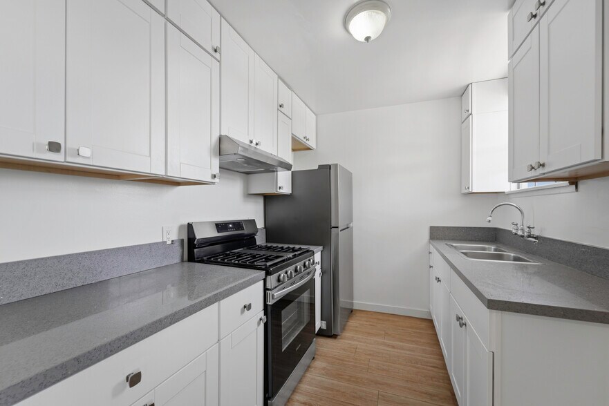 More Photos Of 10958 Venice Blvd, Culver City Apartments For Sale