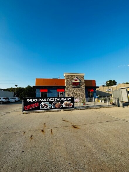 More Photos Of 10730 W Bellfort St, Houston General Retail For Sale