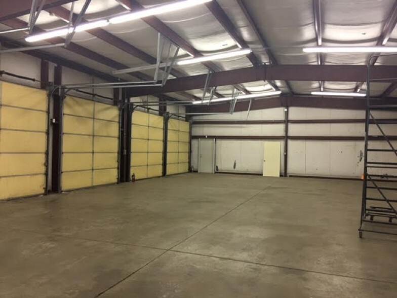 More Photos Of 241 S State Ave, Indianapolis Warehouse For Sale