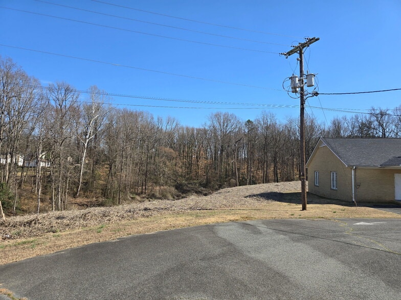 More Photos Of 517 Pleasant Ave, Kannapolis Religious Facility For Sale