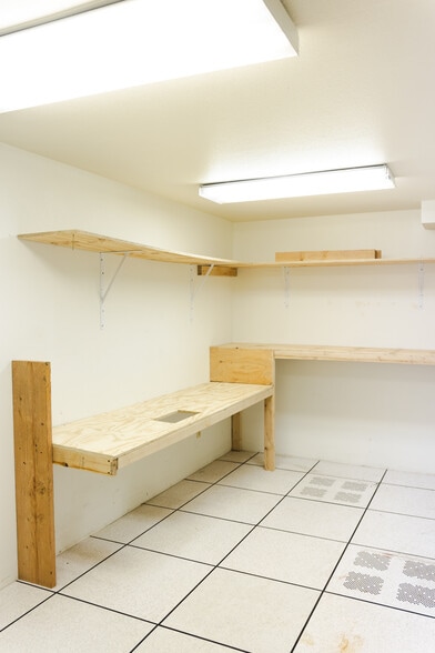 More Photos Of 17825 59th Ave NE, Arlington Flex For Lease