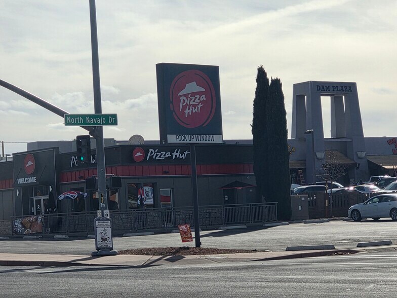 More Photos Of 6 N Lake Powell Blvd, Page Flex For Sale