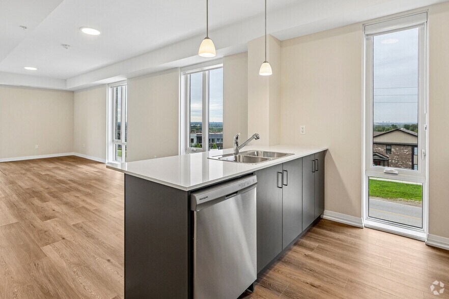 More Photos Of 600 Sunningdale Rd E, London Apartments For Sale