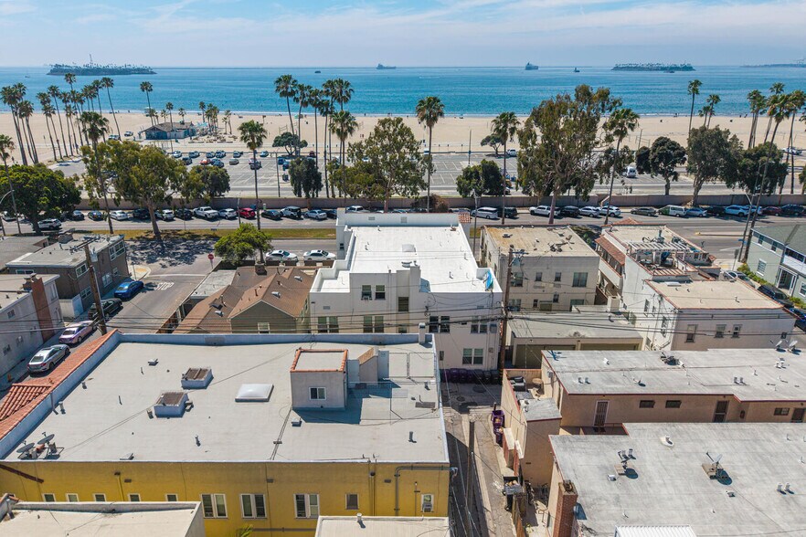 More Photos Of 4915 E Ocean Blvd, Long Beach Apartments For Sale