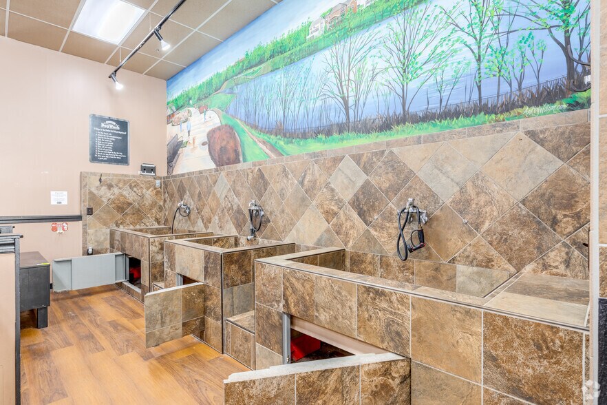 More Photos Of 2510-2520 Quarry Lake Dr, Baltimore Unknown For Lease