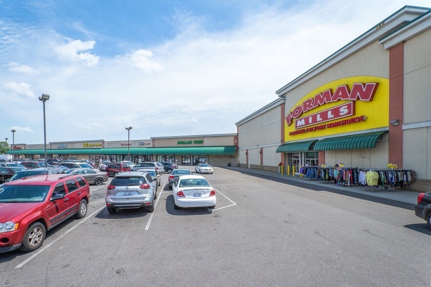 More Photos Of 11854-11982 E Warren Ave, Detroit Unknown For Lease