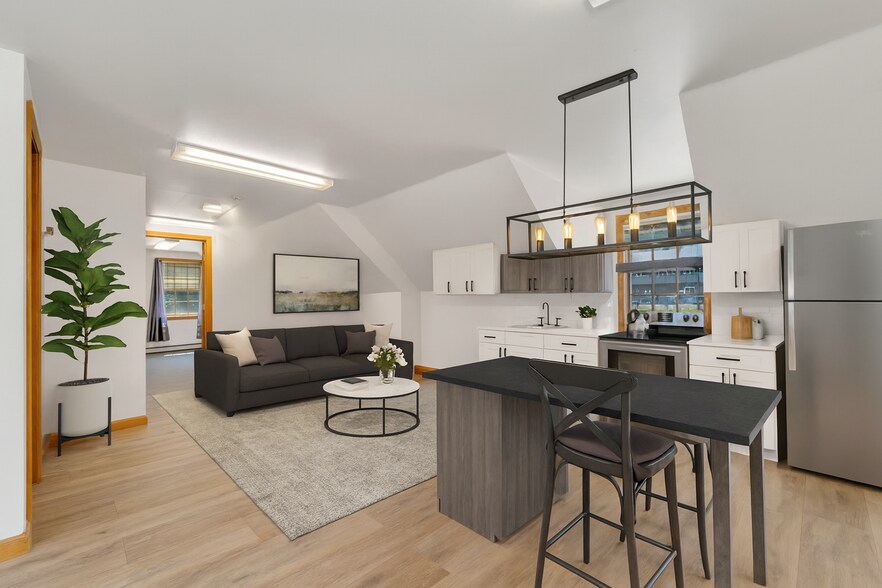 More Photos Of 77 Hancock Rd, Peterborough Flex For Sale