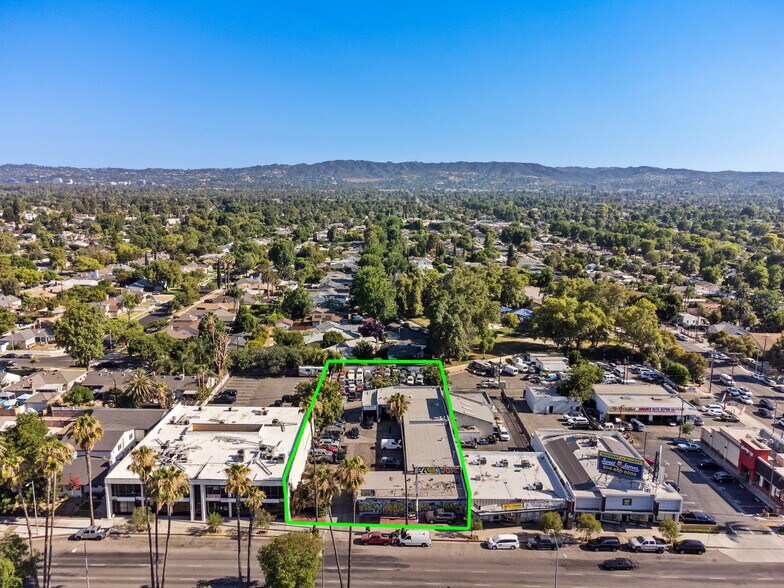 More Photos Of 17630 Sherman Way, Van Nuys Auto Repair For Sale