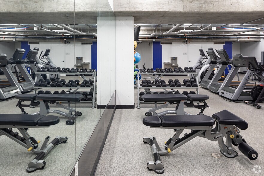 More Photos Of 1755 Blake St, Denver Office For Lease