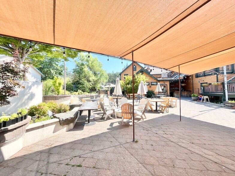 More Photos Of 2021 Smith Flat Rd, Placerville Office For Sale