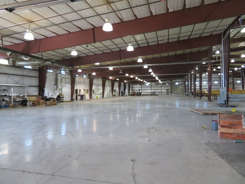 More Photos Of 841 21 1/2 Rd, Grand Junction Warehouse For Lease