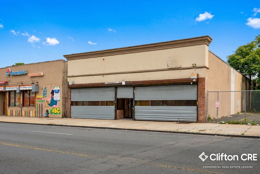 Primary Photo Of 469 Springfield Ave, Newark Freestanding For Lease