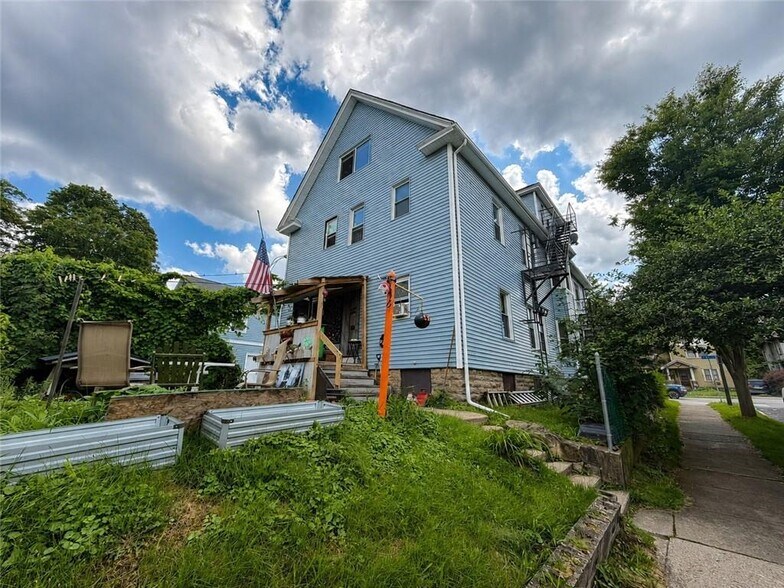 More Photos Of 1596 E Main St, Rochester Apartments For Sale
