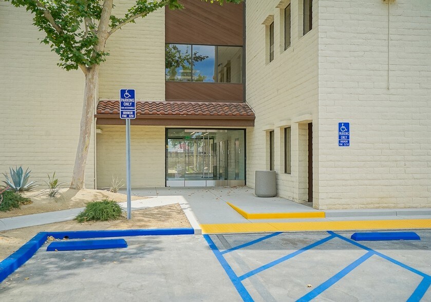More Photos Of 3576 Arlington Ave, Riverside Office For Lease
