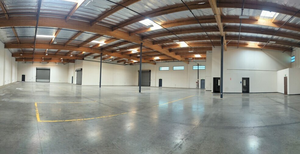 More Photos Of 4730 Littlejohn St, Baldwin Park Warehouse For Lease