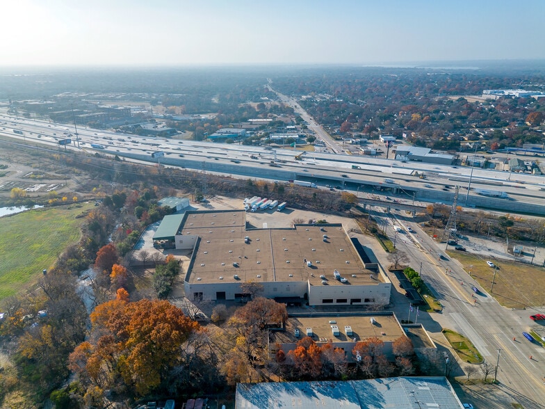 More Photos Of 10200 Plano Rd, Dallas Office For Sale