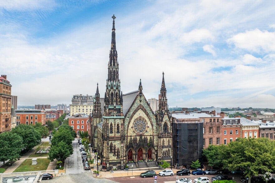 Primary Photo Of 2 E Mount Vernon Pl, Baltimore Religious Facility For Sale