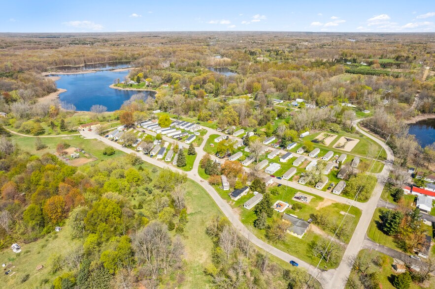 More Photos Of 12700 Colby Lake Rd, Laingsburg Manufactured Housing Mobile Home Park For Sale