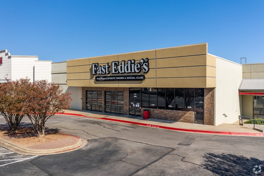 More Photos Of 13945 Research Blvd, Austin Unknown For Lease