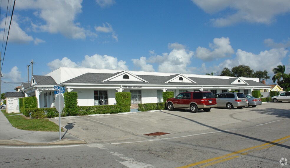 Primary Photo Of 401 W Lantana Rd, Lantana Medical For Sale