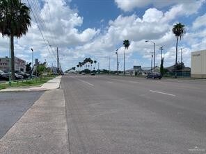 More Photos Of 316 E US Highway 83, McAllen Freestanding For Sale