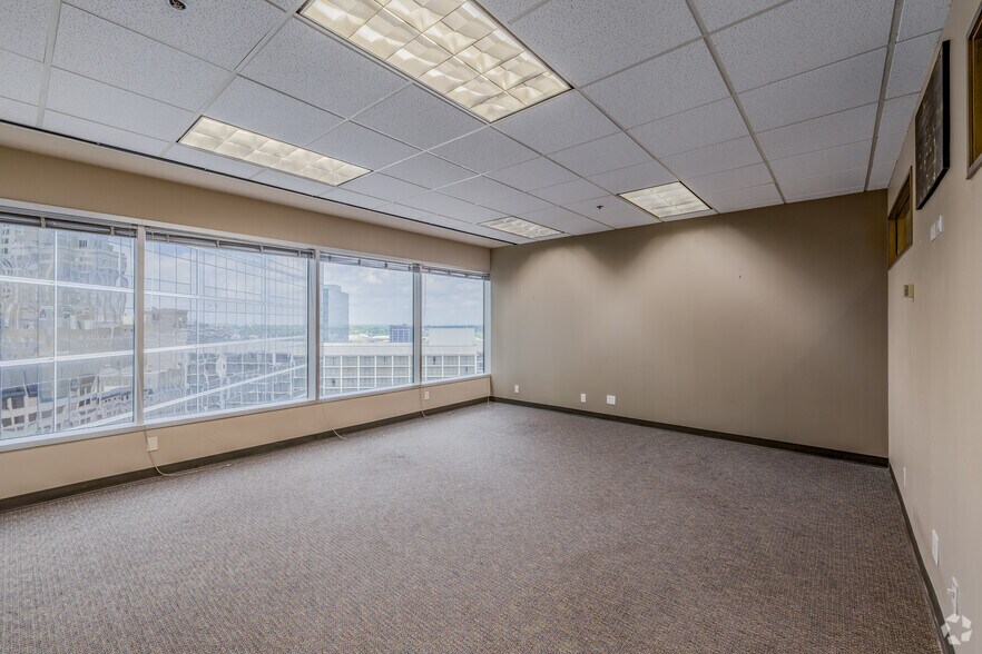 Photo of 14th Floor Ste 1410
