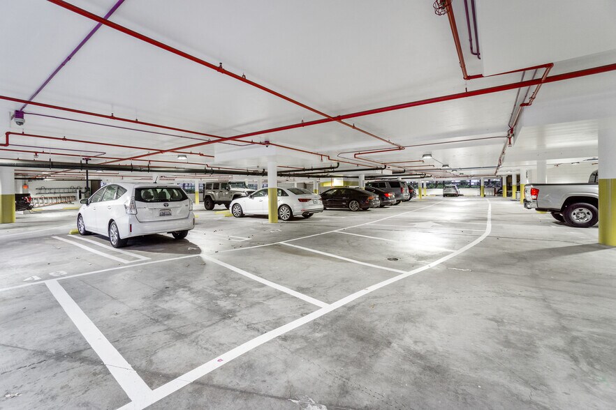 More Photos Of 17666 Fitch, Irvine Medical For Sale