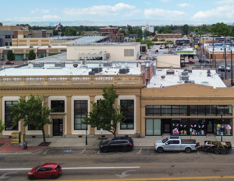 More Photos Of 101 11th Ave S, Nampa Office For Sale