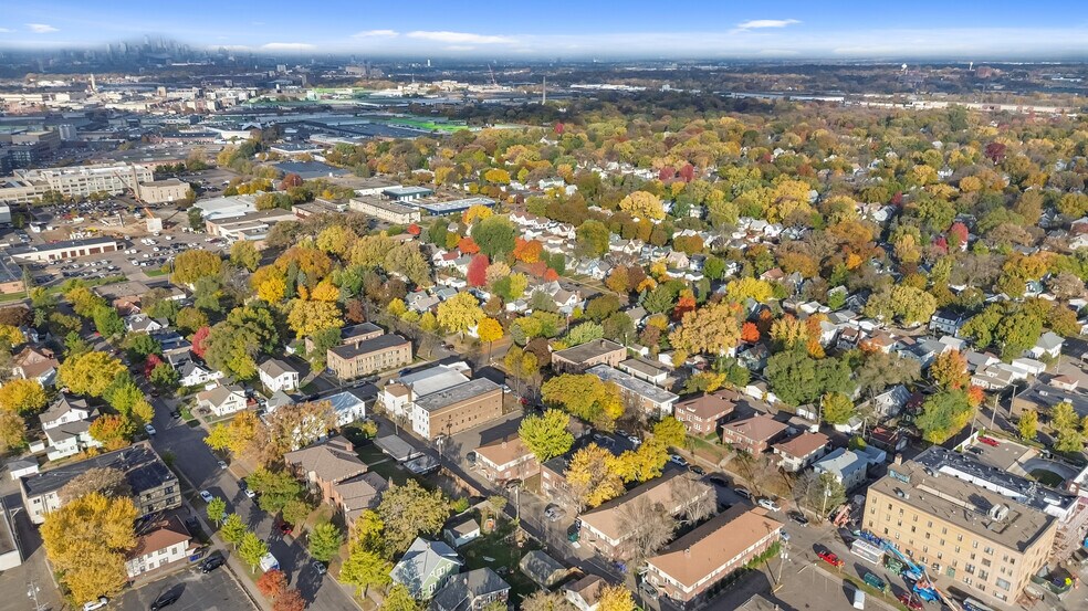 More Photos Of 1631 Charles Ave, Saint Paul Apartments For Sale
