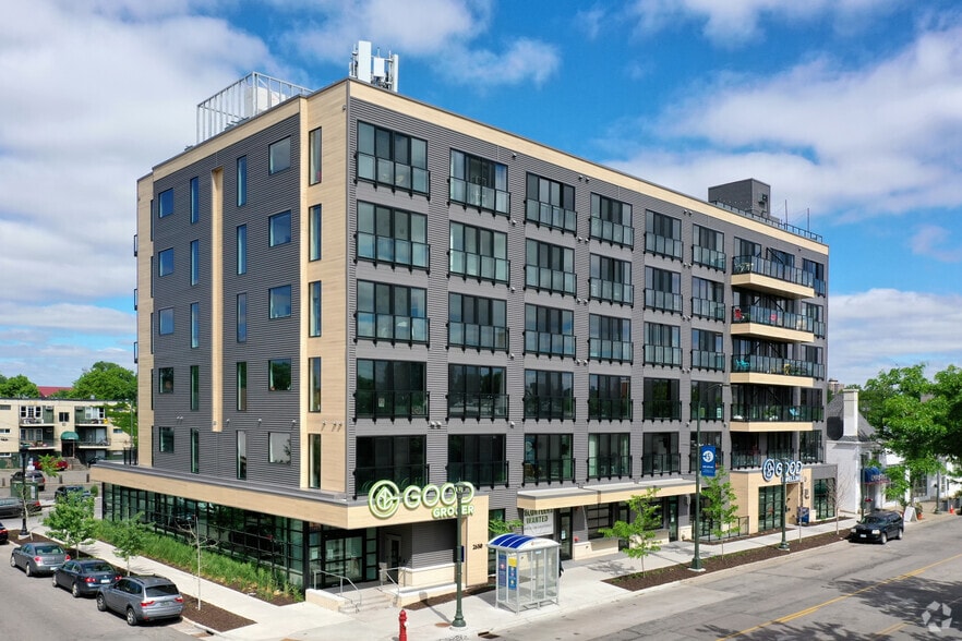 More Photos Of 2640 Nicollet Ave, Minneapolis Apartments For Sale